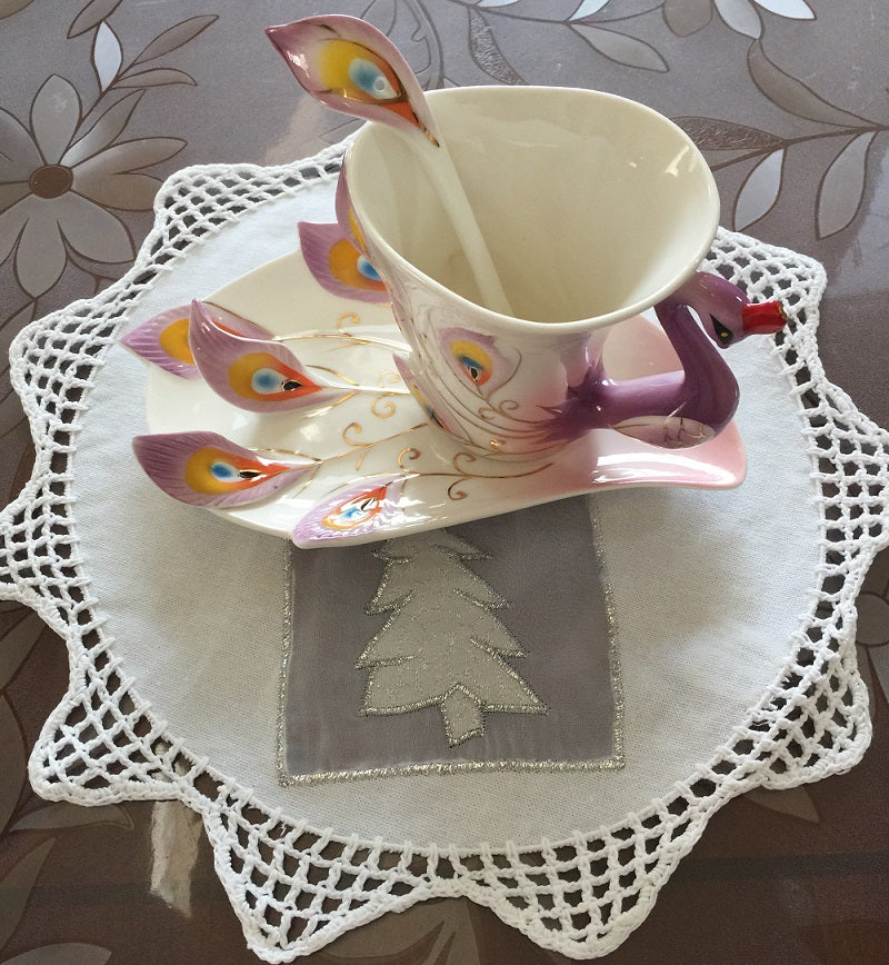 OctoRose Christmas Tree White 100% Thick Cotton Crocheted Lace Tablecloth Gorgeous Tablecloth Vintage Dining Kitchen Table Runner or Placemats (14x20"-S6), Doillies ( 12"Round-S6), or Napkins(18x18"-S6)