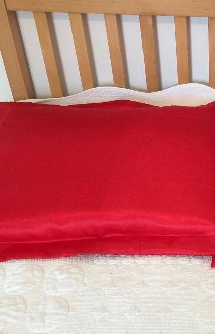 King Size Silky Satin Pillowcases Pillow Case High Quality Material One Side Open With Hem 2 Packs