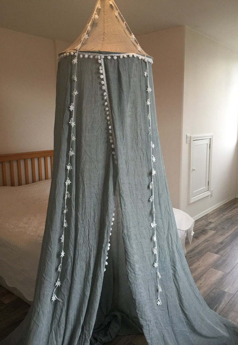 OctoRose Castle Cotton Canopy Tent Room Decorate for Boys Girls Reading Playing Indoor Game House